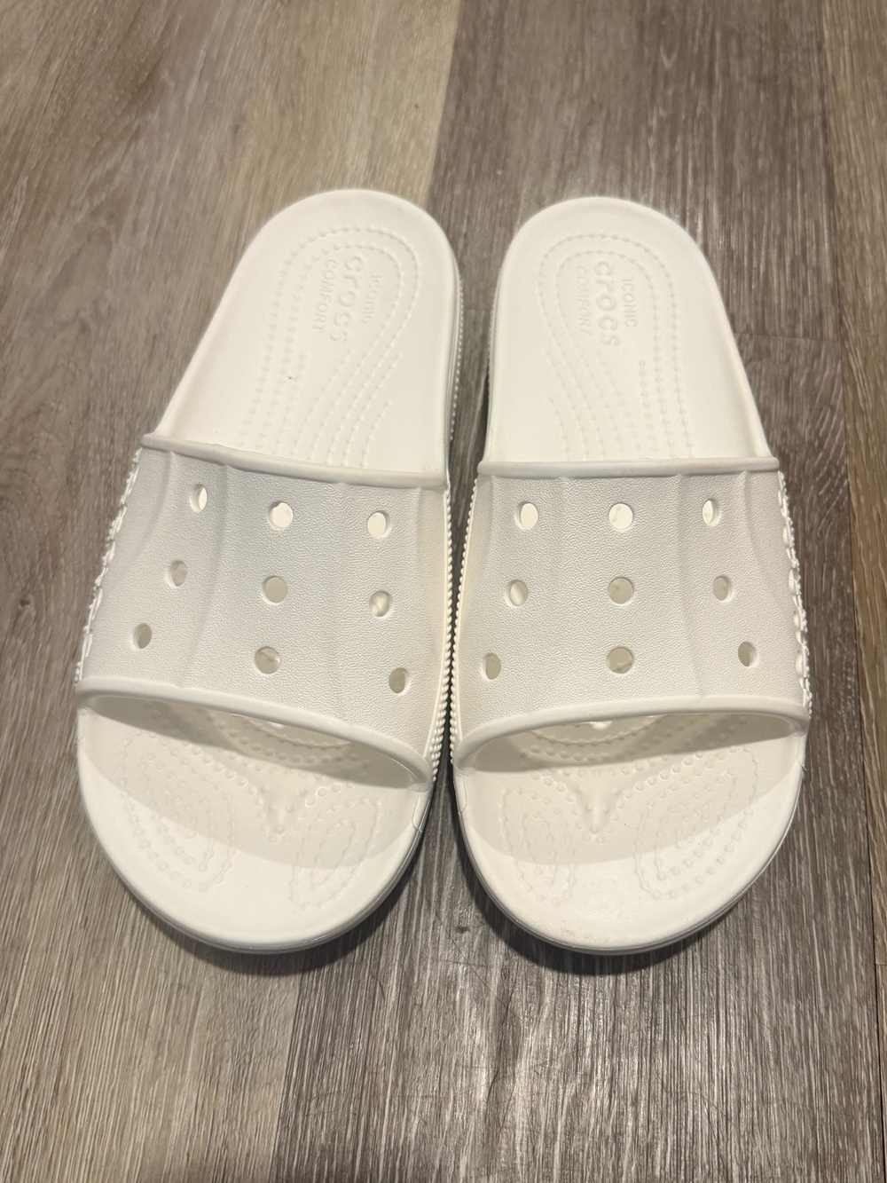 CROCS Women’s White Slide Sandals